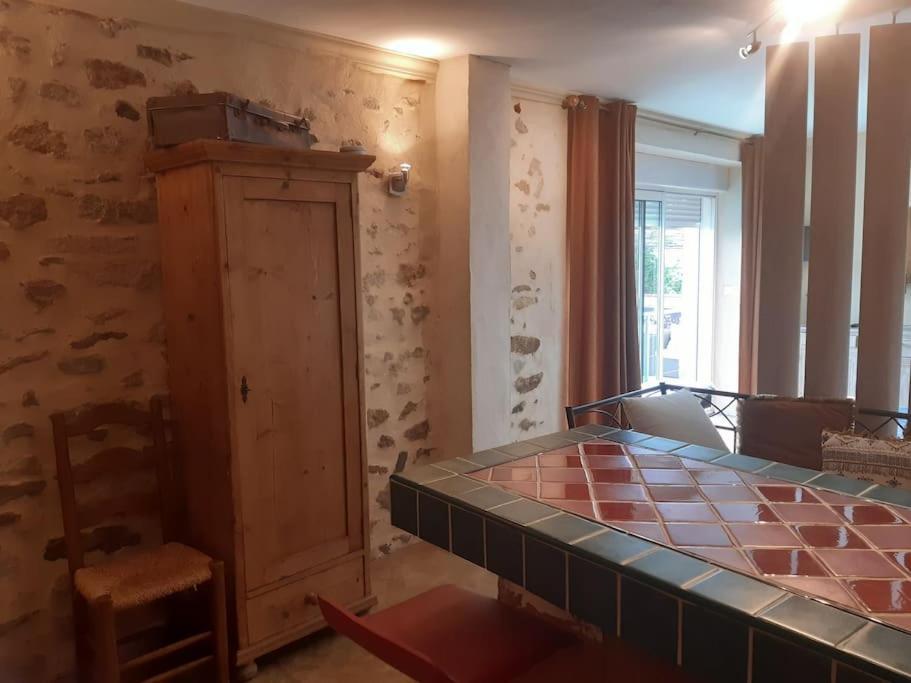 Les Pierres Blondes Apartment Montpeyroux  Bagian luar foto