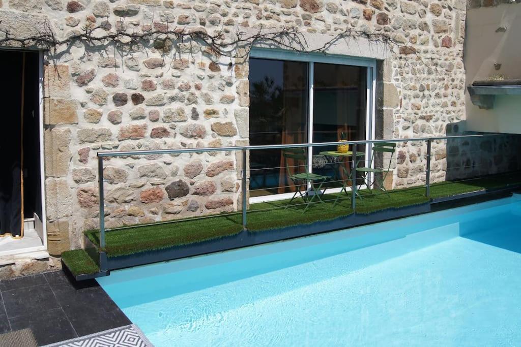 Les Pierres Blondes Apartment Montpeyroux  Bagian luar foto