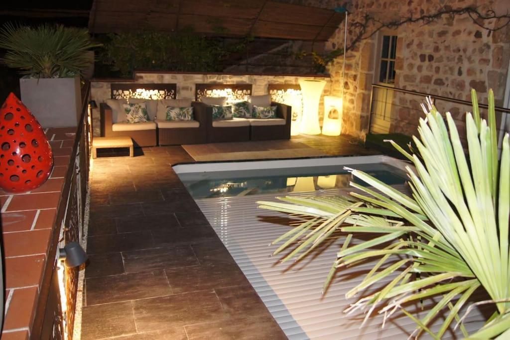 Les Pierres Blondes Apartment Montpeyroux  Bagian luar foto